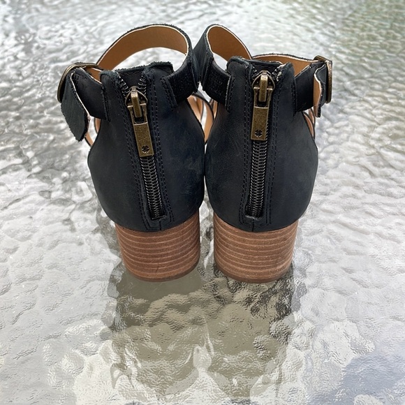 Lucky Brand Pydrina Block Heel Strappy Sandals 7.5 - Picture 6 of 10